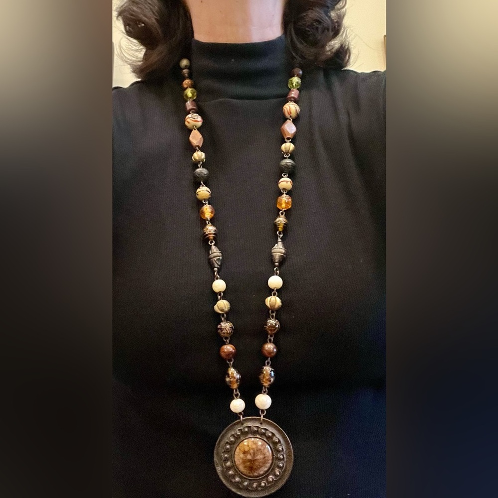 “The Limited” Vintage Pedant Necklace
